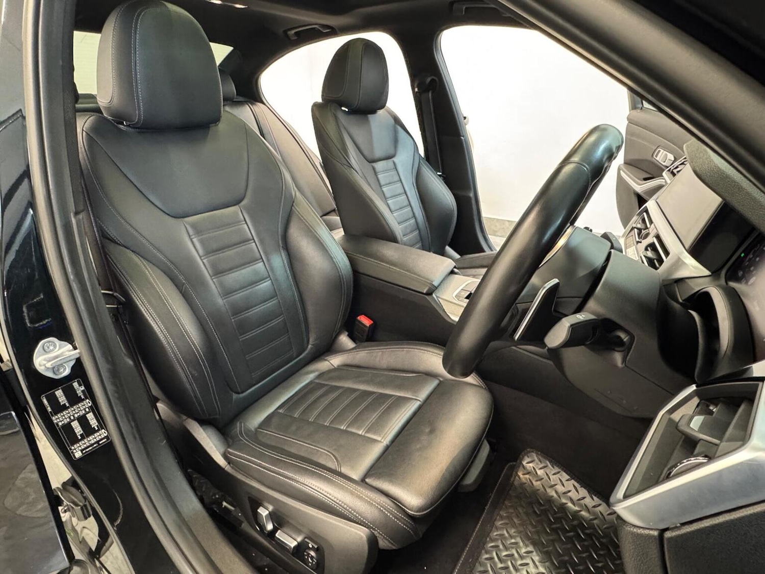 Used BMW 3 Series 2019 for sale - 77398362: Photo 12