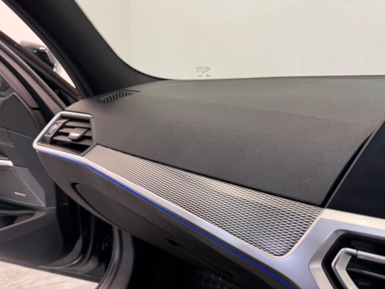 Used BMW 3 Series 2019 for sale - 77398362: Photo 31