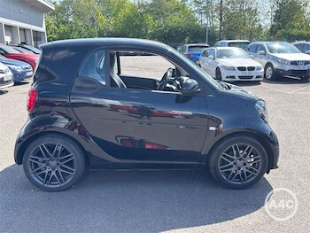 Used smart fortwo 2017 for sale - 78594603: Photo