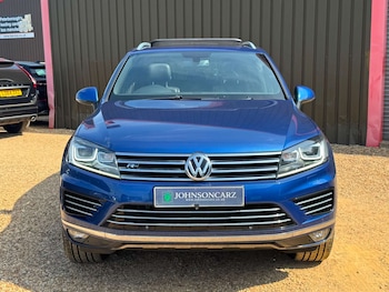 Used Volkswagen Touareg 2015 for sale - 79130967: Photo