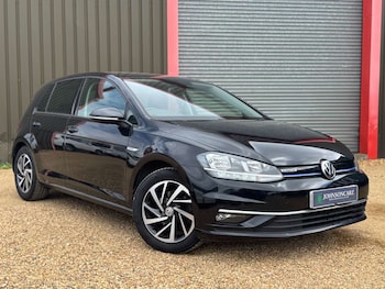 Used Volkswagen Golf 2019 for sale - 78926575: Photo