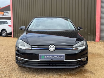 Used Volkswagen Golf 2019 for sale - 78926575: Photo