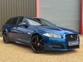 Used Jaguar XF 2015 for sale - 79525180: Photo