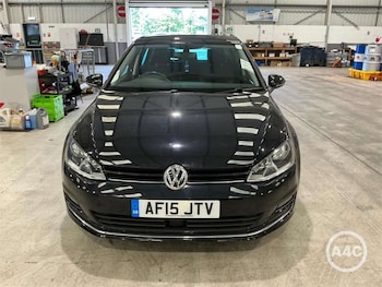 Used Volkswagen Golf 2015 for sale - 79449572: Photo