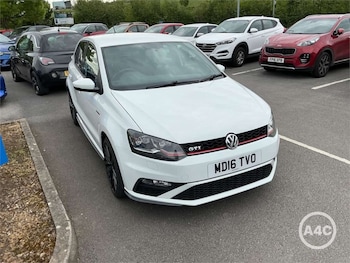 Used Volkswagen Polo 2016 for sale - 78605224: Photo