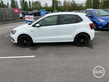 Used Volkswagen Polo 2016 for sale - 78605224: Photo