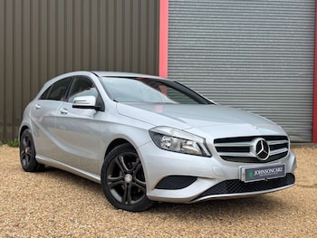 Used Mercedes-Benz A-Class 2015 for sale - 78594562: Photo