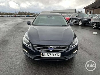Used Volvo V60 2017 for sale - 78594550: Photo