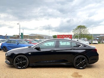 Used Vauxhall Insignia 2019 for sale - 78594600: Photo
