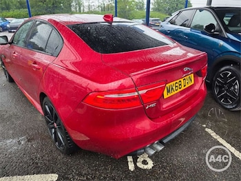 Used Jaguar XE 2018 for sale - 78654389: Photo