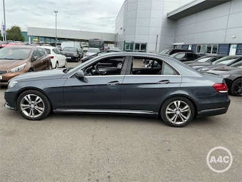 Used Mercedes-Benz E Class 2015 for sale - 78832184: Photo
