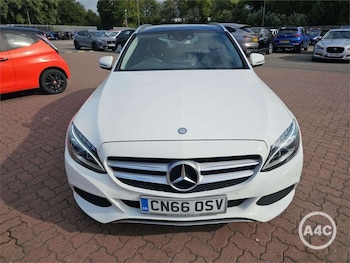 Used Mercedes-Benz C Class 2016 for sale - 79449584: Photo