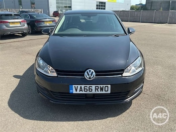 Used Volkswagen Golf 2017 for sale - 78755854: Photo