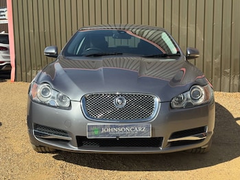 Used Jaguar XF 2010 for sale - 79392145: Photo