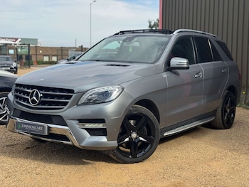Used Mercedes-Benz M Class 2014 for sale - 79308053: Photo