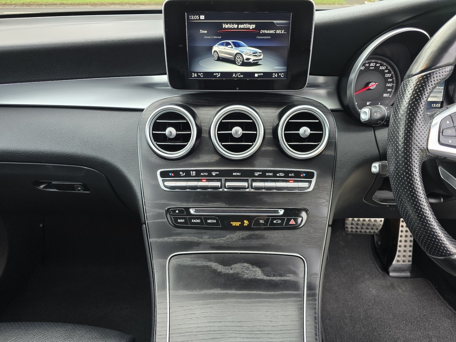 Used Mercedes-Benz GLC 2016 for sale - 76891770: Photo 28