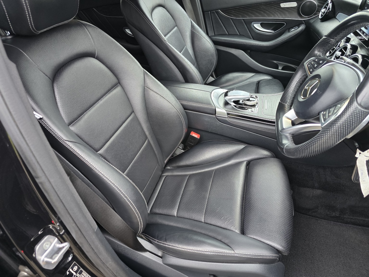 Used Mercedes-Benz GLC 2016 for sale - 76891770: Photo 33