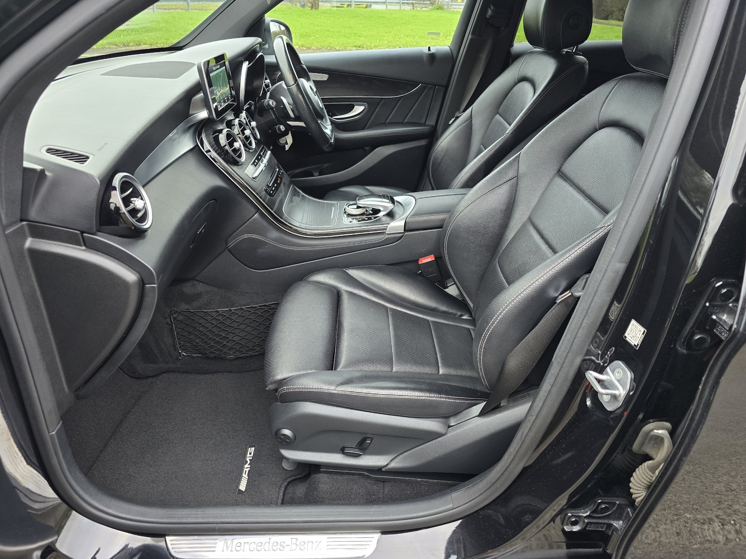 Used Mercedes-Benz GLC 2016 for sale - 76891770: Photo 36