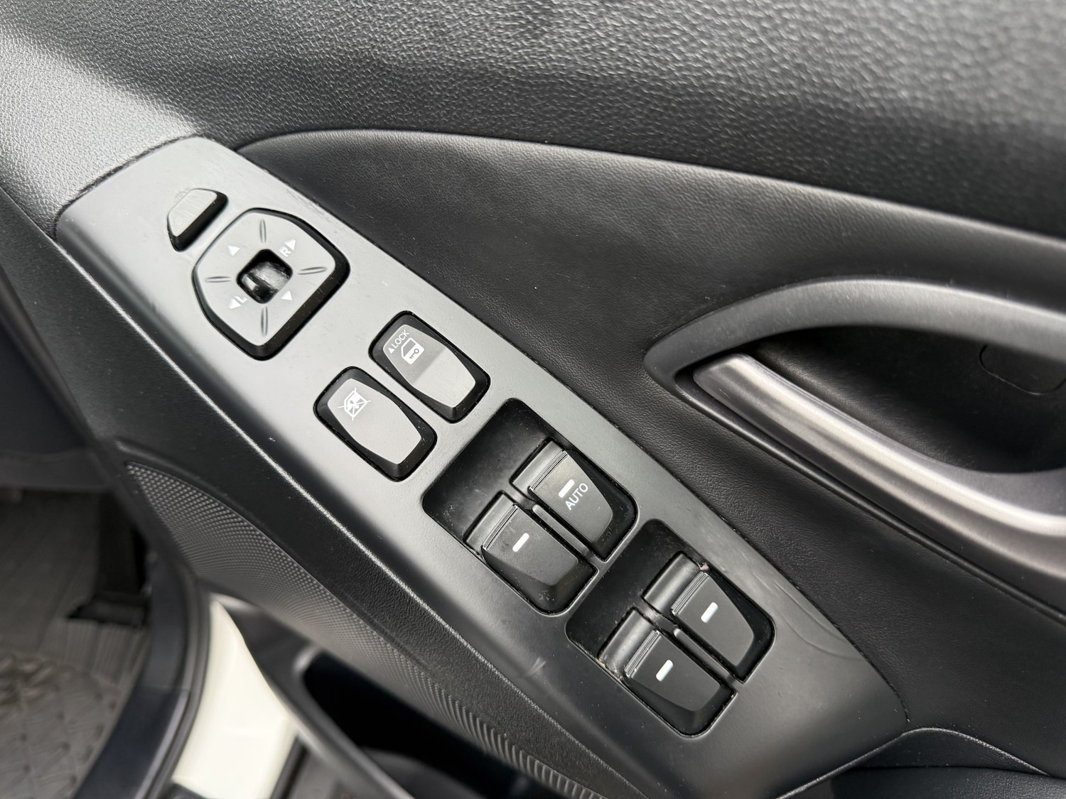 Used Hyundai Ix35 2013 for sale - 76571256: Photo 27