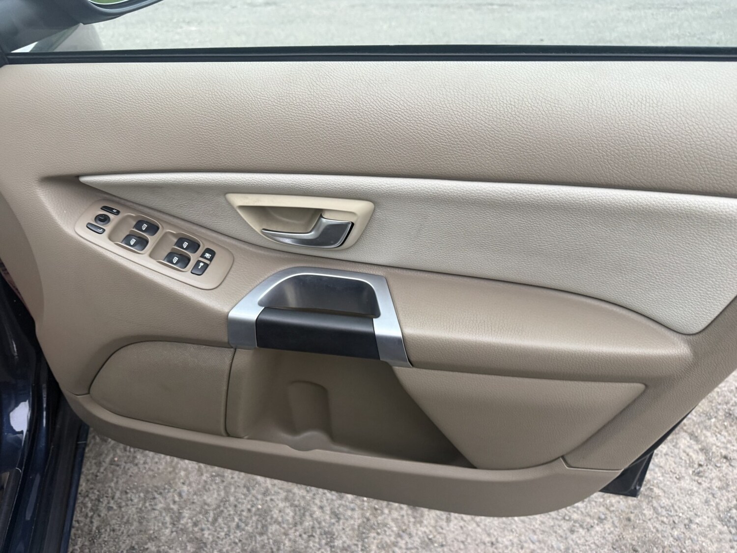 Used Volvo XC90 2012 for sale - 78004510: Photo 27