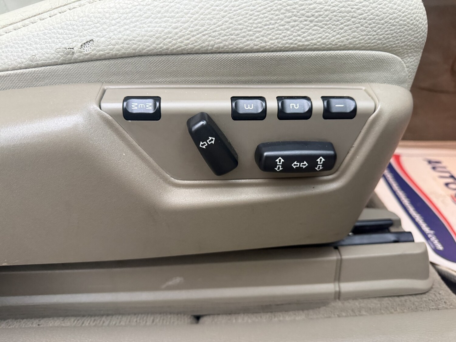 Used Volvo XC90 2012 for sale - 78004510: Photo 30