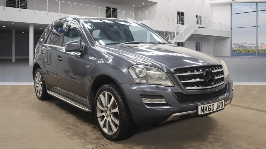 Used Mercedes-Benz M Class 2010 for sale - 76578217: Photo 5