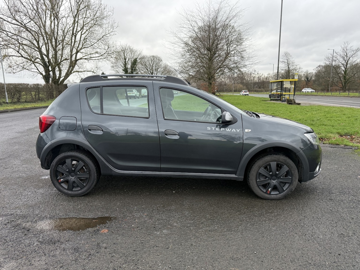 Used Dacia Sandero Stepway 2018 for sale - 77303758: Photo 12