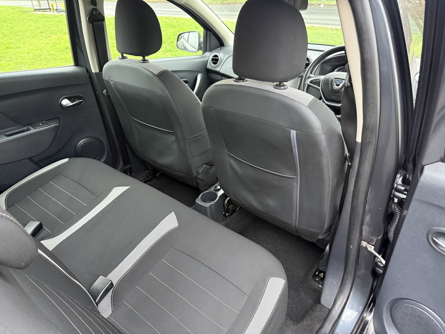 Used Dacia Sandero Stepway 2018 for sale - 77303758: Photo 21