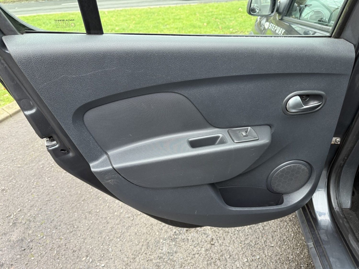 Used Dacia Sandero Stepway 2018 for sale - 77303758: Photo 24