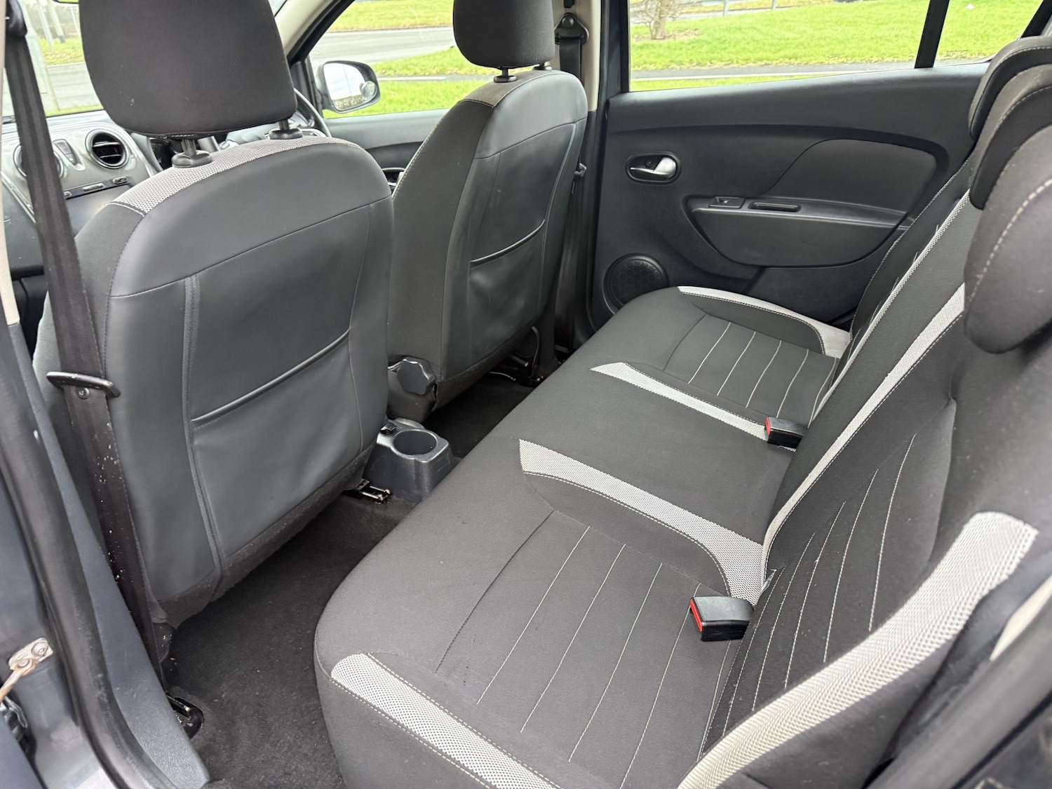 Used Dacia Sandero Stepway 2018 for sale - 77303758: Photo 26