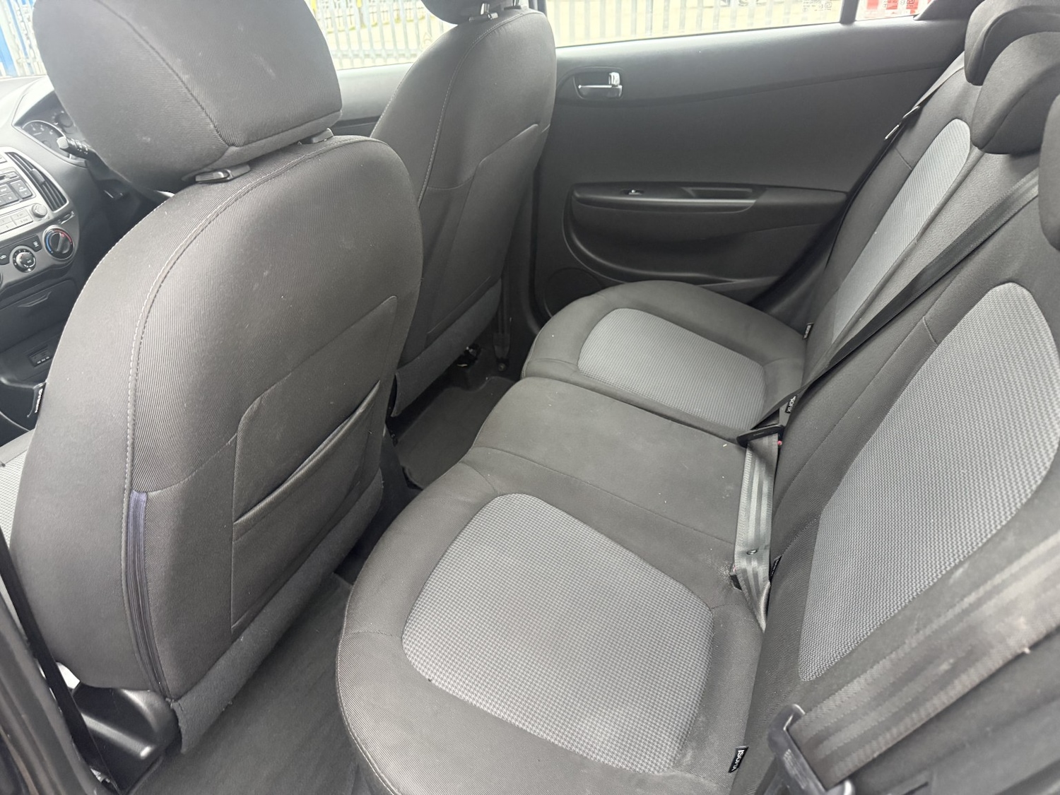 Used Hyundai i20 2013 for sale - 77921259: Photo 15