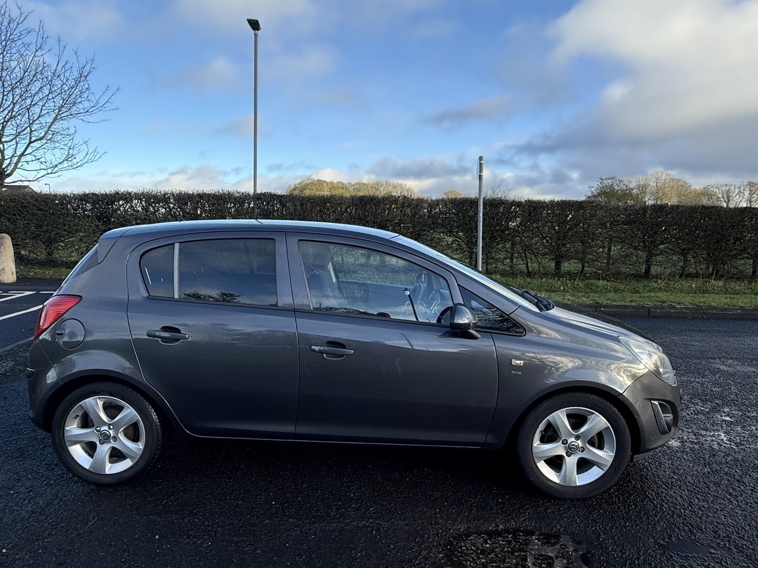 Used Vauxhall Corsa 2012 for sale - 77189397: Photo 3