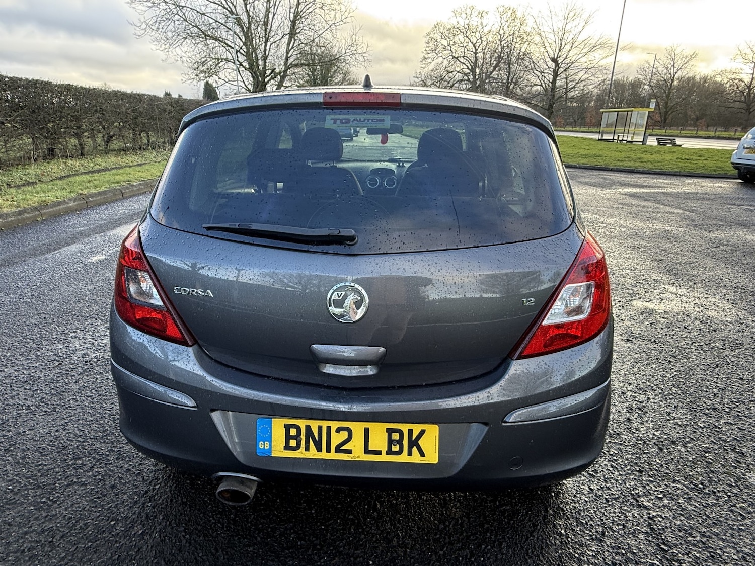 Used Vauxhall Corsa 2012 for sale - 77189397: Photo 4