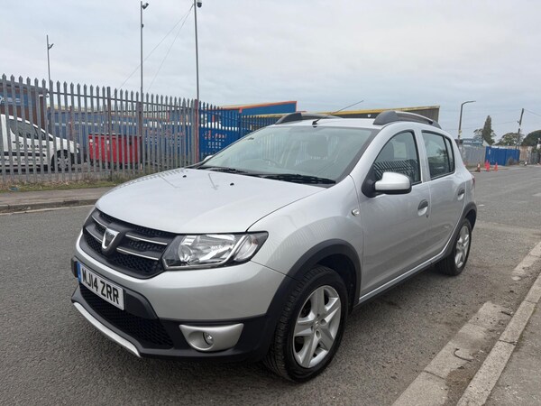Used Dacia Sandero Stepway 2014 for sale - 76227228: Photo 11