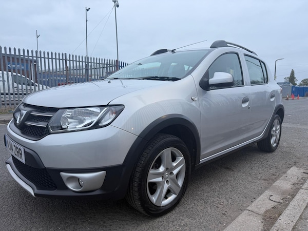 Used Dacia Sandero Stepway 2014 for sale - 76227228: Photo 14
