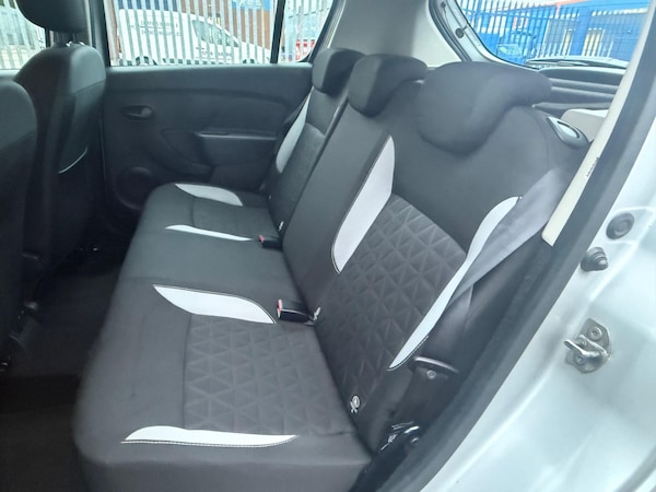 Used Dacia Sandero Stepway 2014 for sale - 76227228: Photo 22