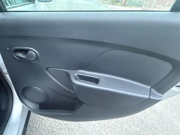 Used Dacia Sandero Stepway 2014 for sale - 76227228: Photo 24