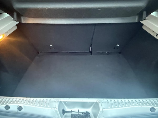Used Dacia Sandero Stepway 2014 for sale - 76227228: Photo 25