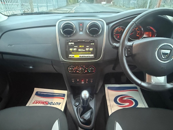 Used Dacia Sandero Stepway 2014 for sale - 76227228: Photo 29