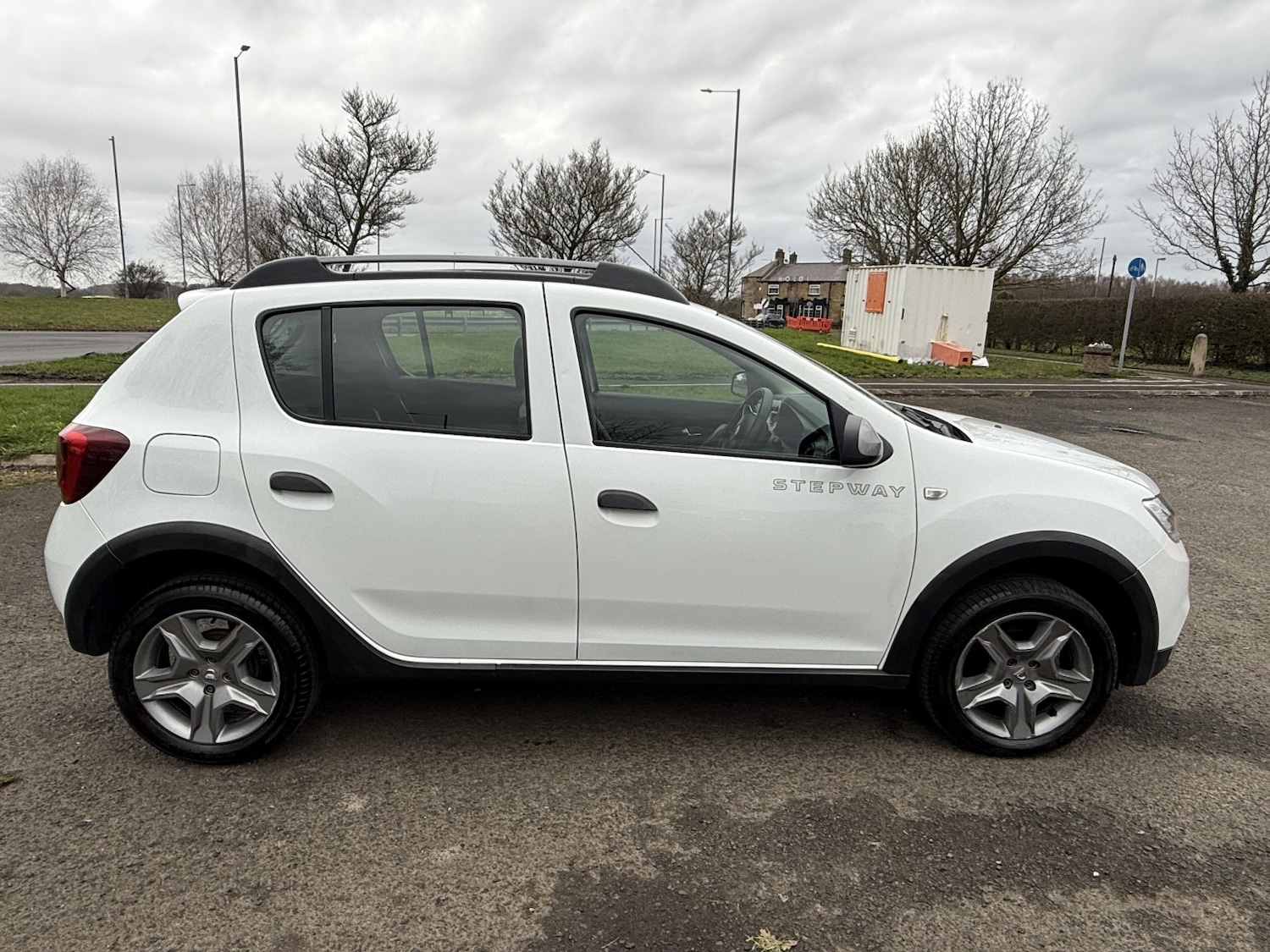 Used Dacia Sandero Stepway 2019 for sale - 77639010: Photo 2