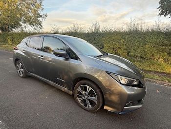 Used Nissan Leaf 2020 for sale - 76439957: Photo