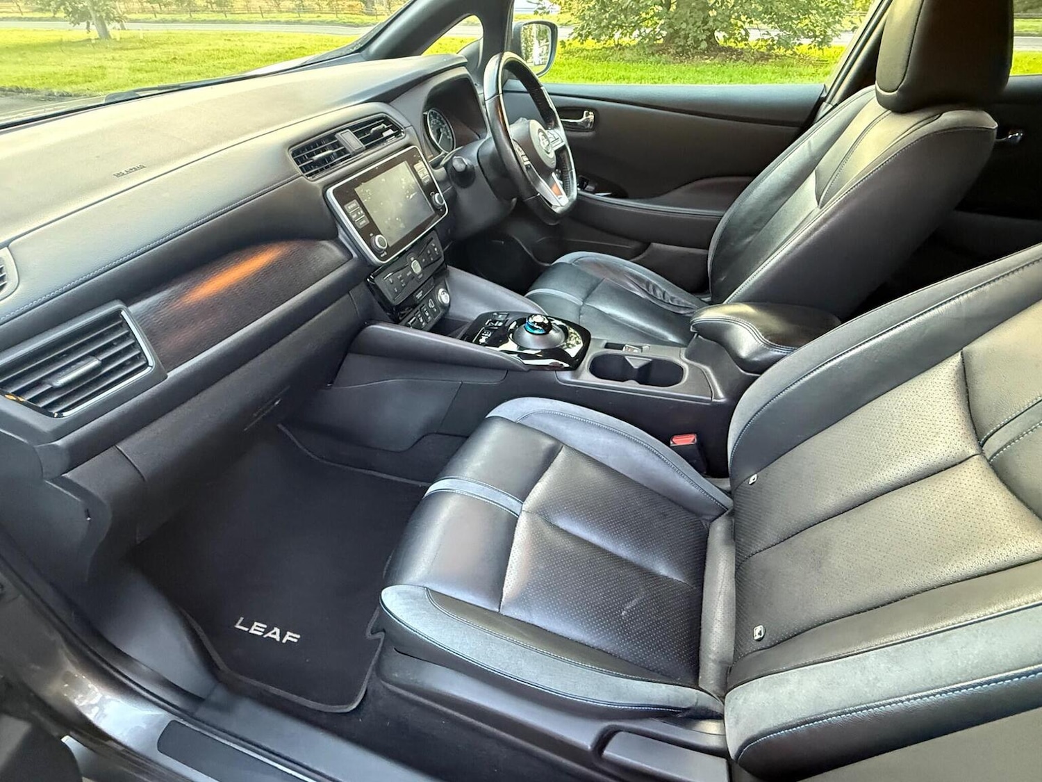 Used Nissan Leaf 2020 for sale - 76439957: Photo 30