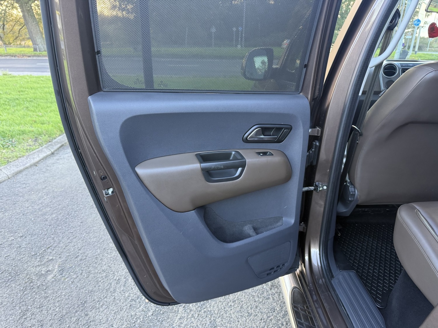 Used Volkswagen Amarok 2012 for sale - 76439875: Photo 11