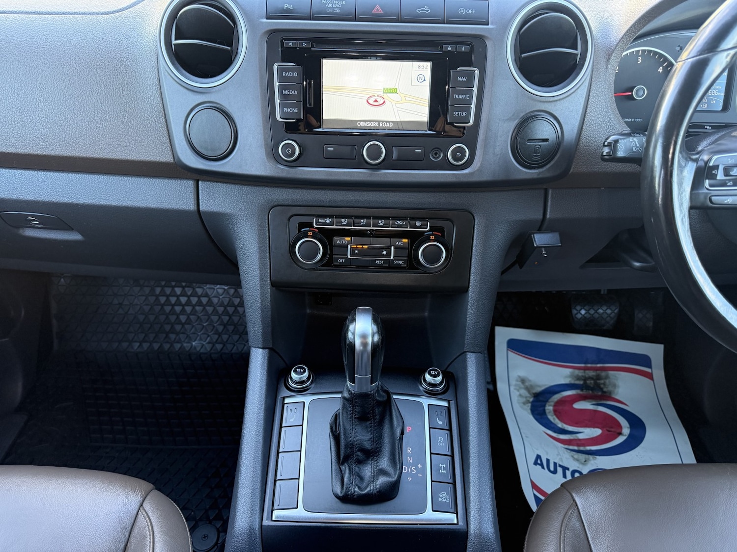 Used Volkswagen Amarok 2012 for sale - 76439875: Photo 14