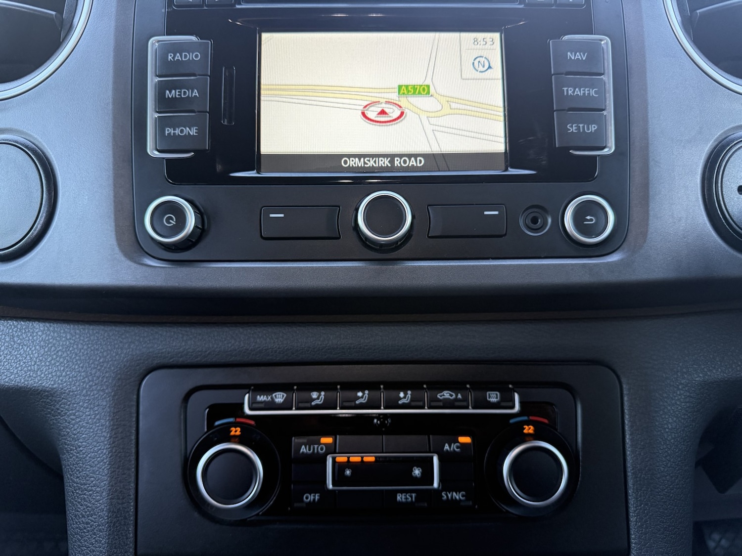 Used Volkswagen Amarok 2012 for sale - 76439875: Photo 16