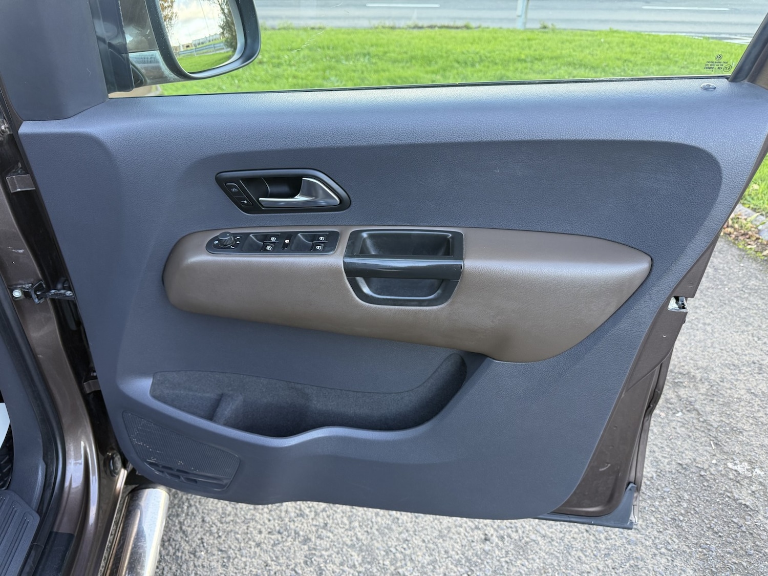 Used Volkswagen Amarok 2012 for sale - 76439875: Photo 25