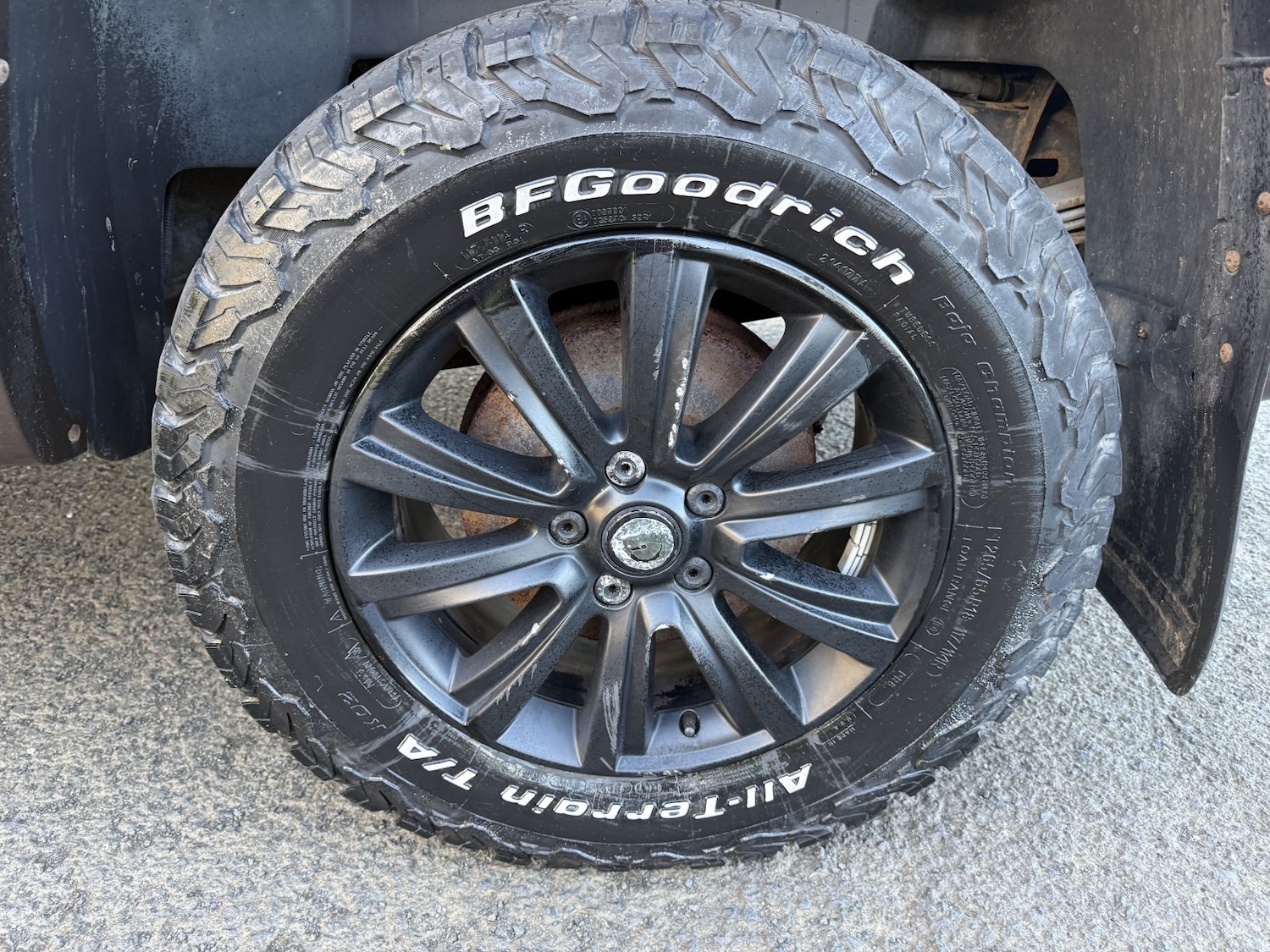 Used Volkswagen Amarok 2012 for sale - 76439875: Photo 38