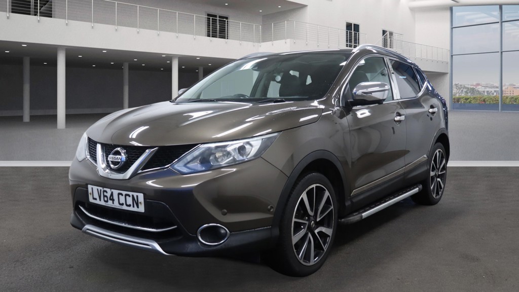 Used Nissan Qashqai 2014 for sale - 77668472: Photo 2