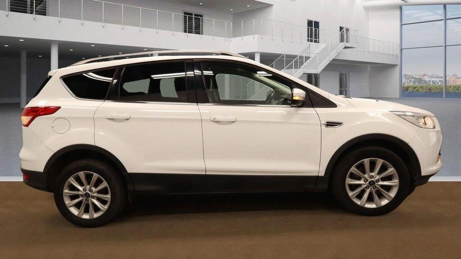 Used Ford Kuga 2015 for sale - 76352252: Photo 5