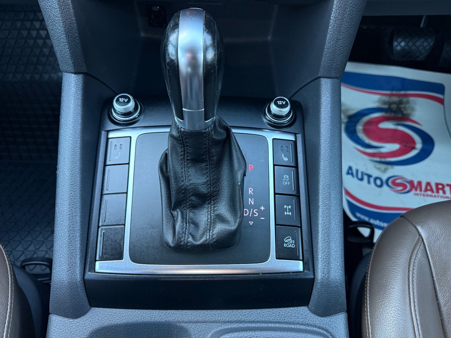 Used Volkswagen Amarok 2012 for sale - 76381982: Photo 12